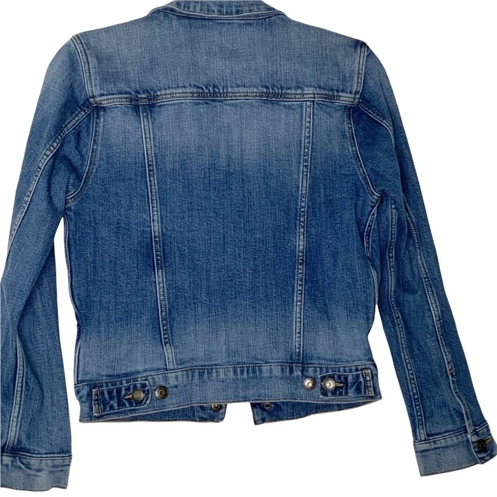 Cat & JACK  medium wash denim jacket. Long sleeves. Size L (kids)